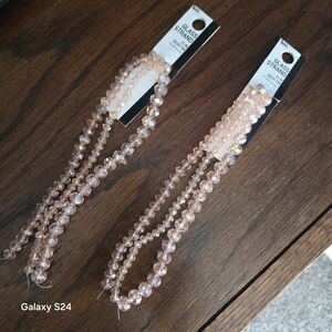 Elegant Glass Bead Necklace
